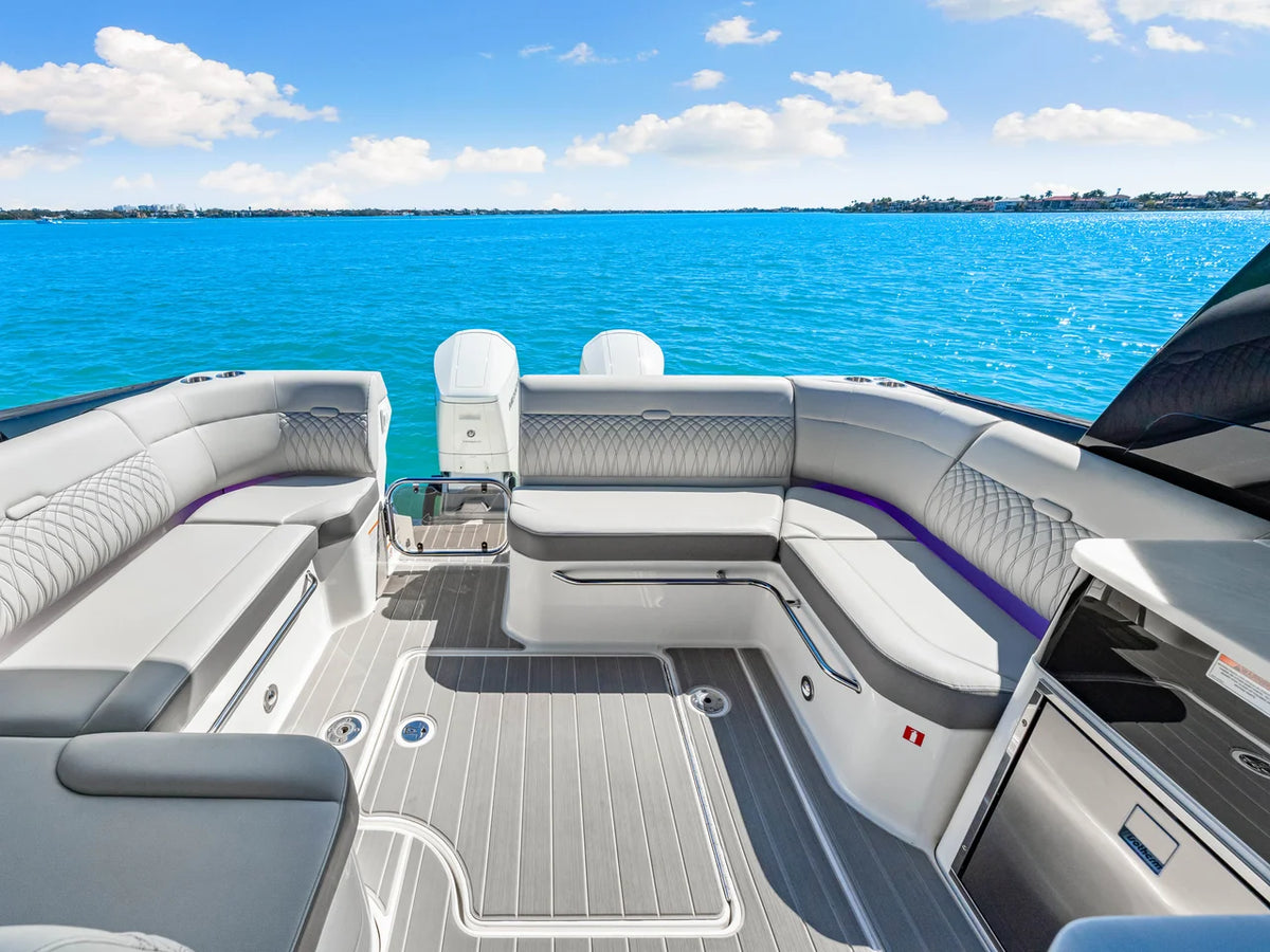 2026 Sea Ray Sundancer 370 Outboard 37.0 feet, Sarasota, FL #41