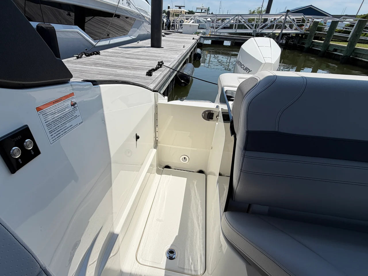 2026 Sea Ray SLX 260 Outboard 26.0 feet, Grasonville, MD #17