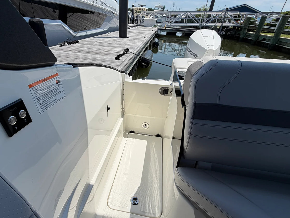 2026 Sea Ray SLX 260 Outboard 26.0 feet, Grasonville, MD #17
