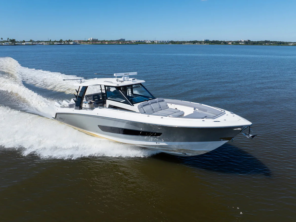 2027 Boston Whaler 420 Outrage 42.0 feet, Clearwater, Florida #59