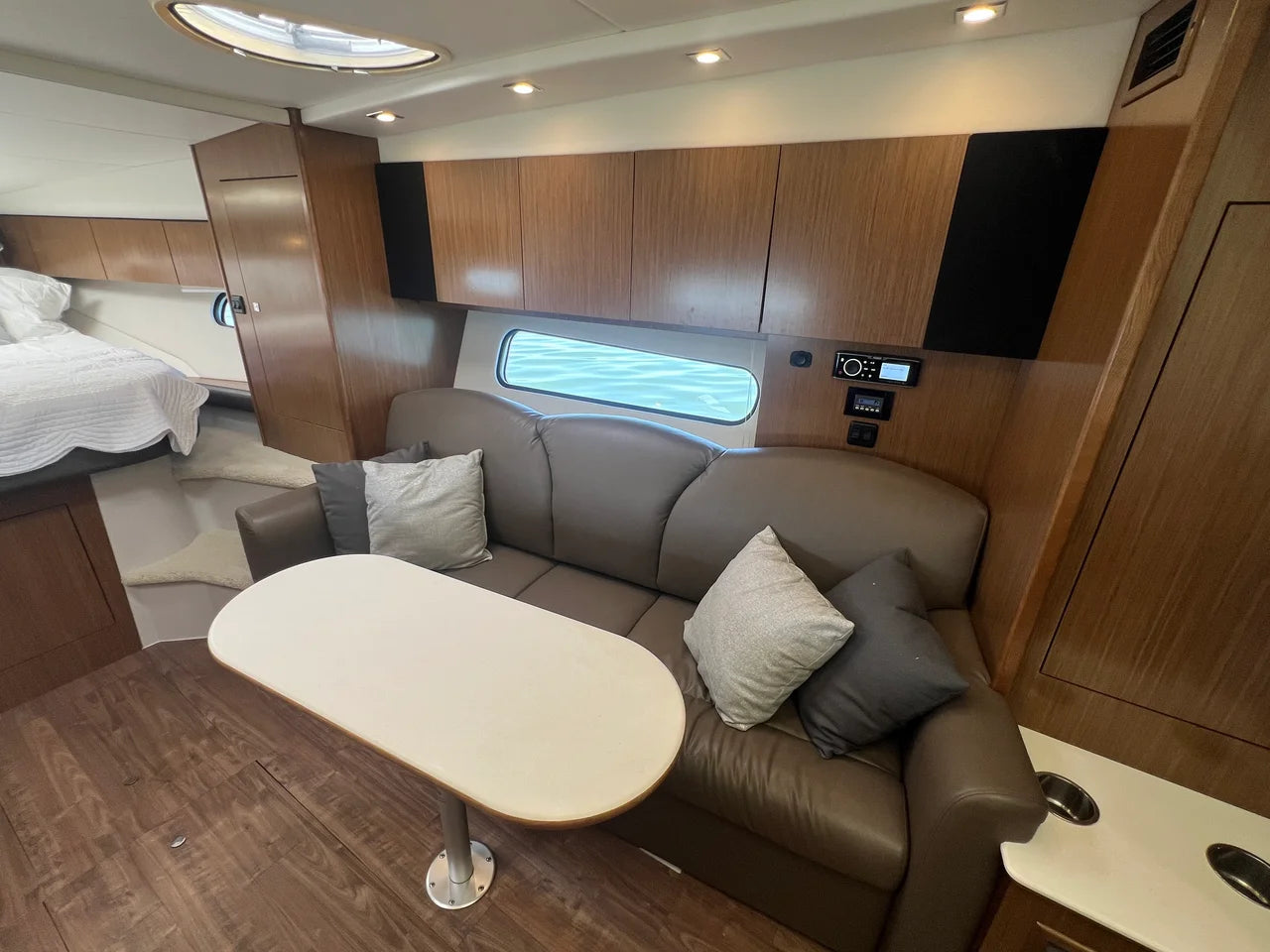 2018 Cruisers Yachts 35 EXPRESS 35.0 feet, Lewisville, TX #36