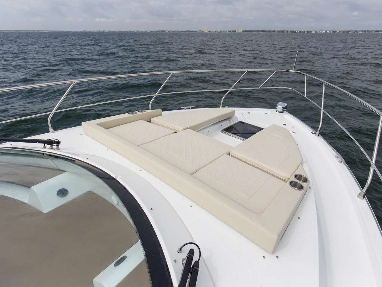 2026 Cruisers Yachts 42 Cantius 42.0 feet, Pensacola, Florida #39