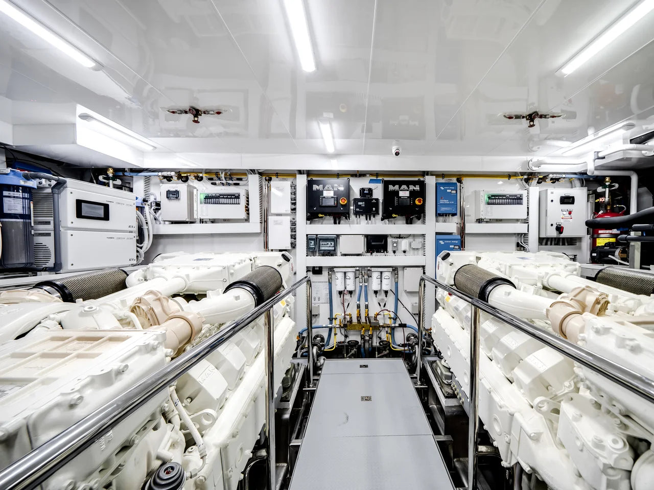 2025 Ocean Alexander 27R 88.0 feet, Fort Lauderdale, FL #110