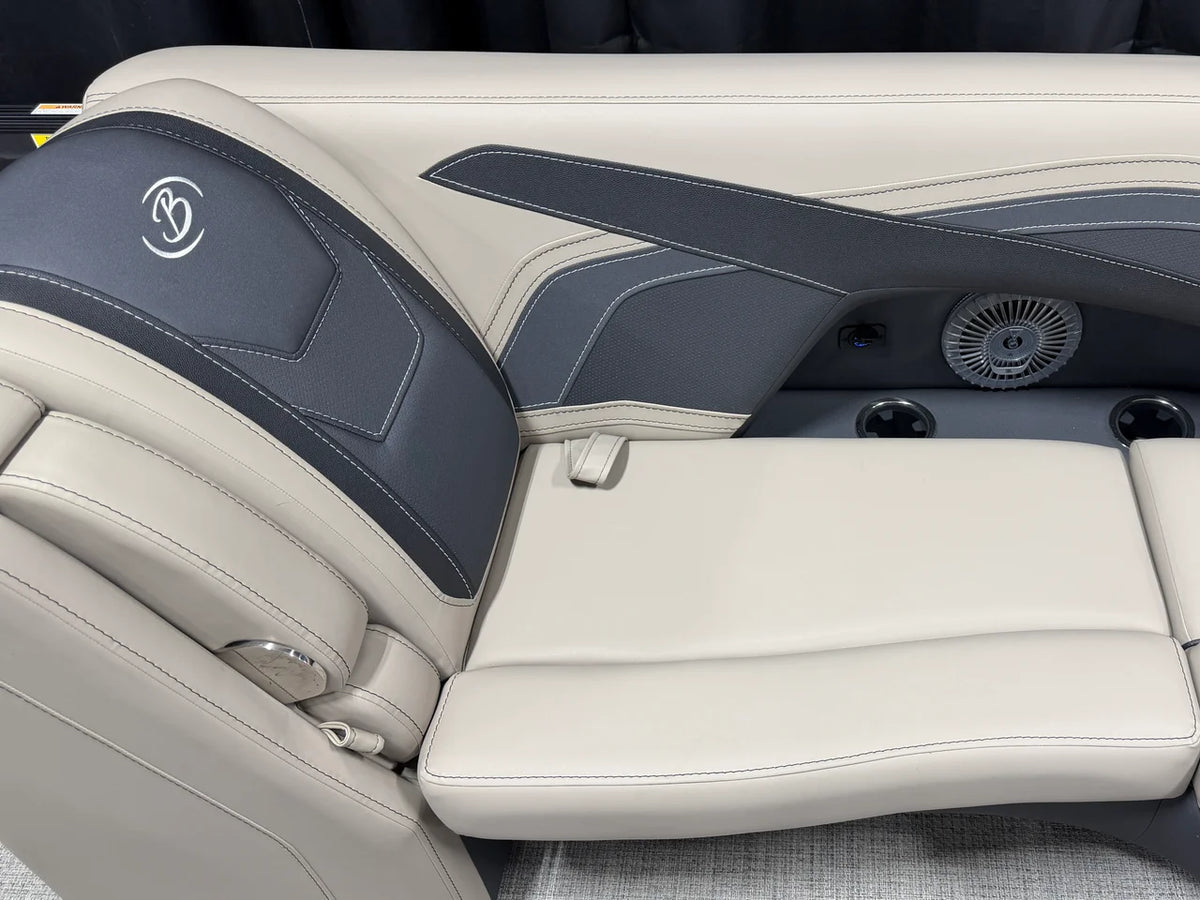 2027 Barletta CABRIO22UC 22.0 feet, Crosslake, Minnesota #25