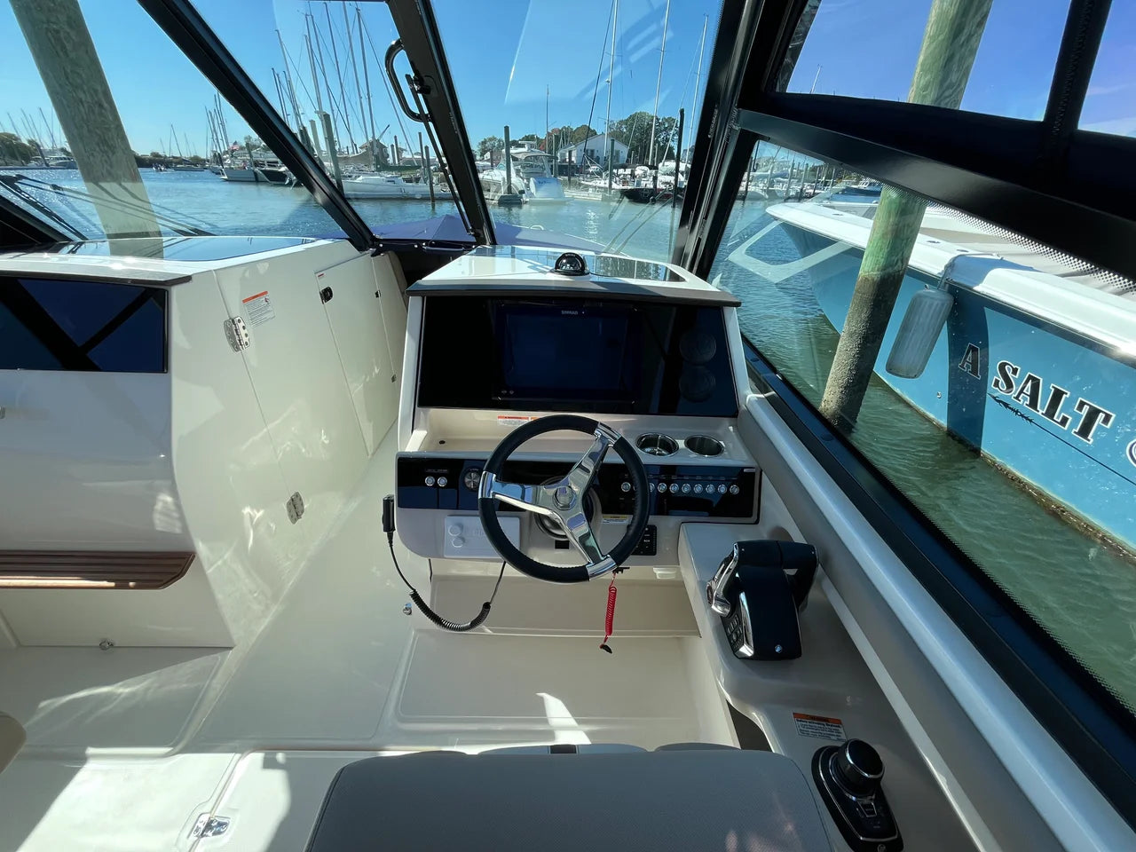 2025 Boston Whaler 330 Vantage 33.0 feet, Wakefield, RI #22