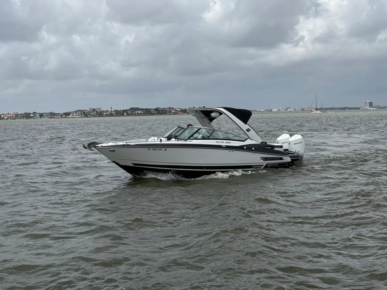 2019 Monterey 305 SS 31.0 feet, Seabrook, TX #2