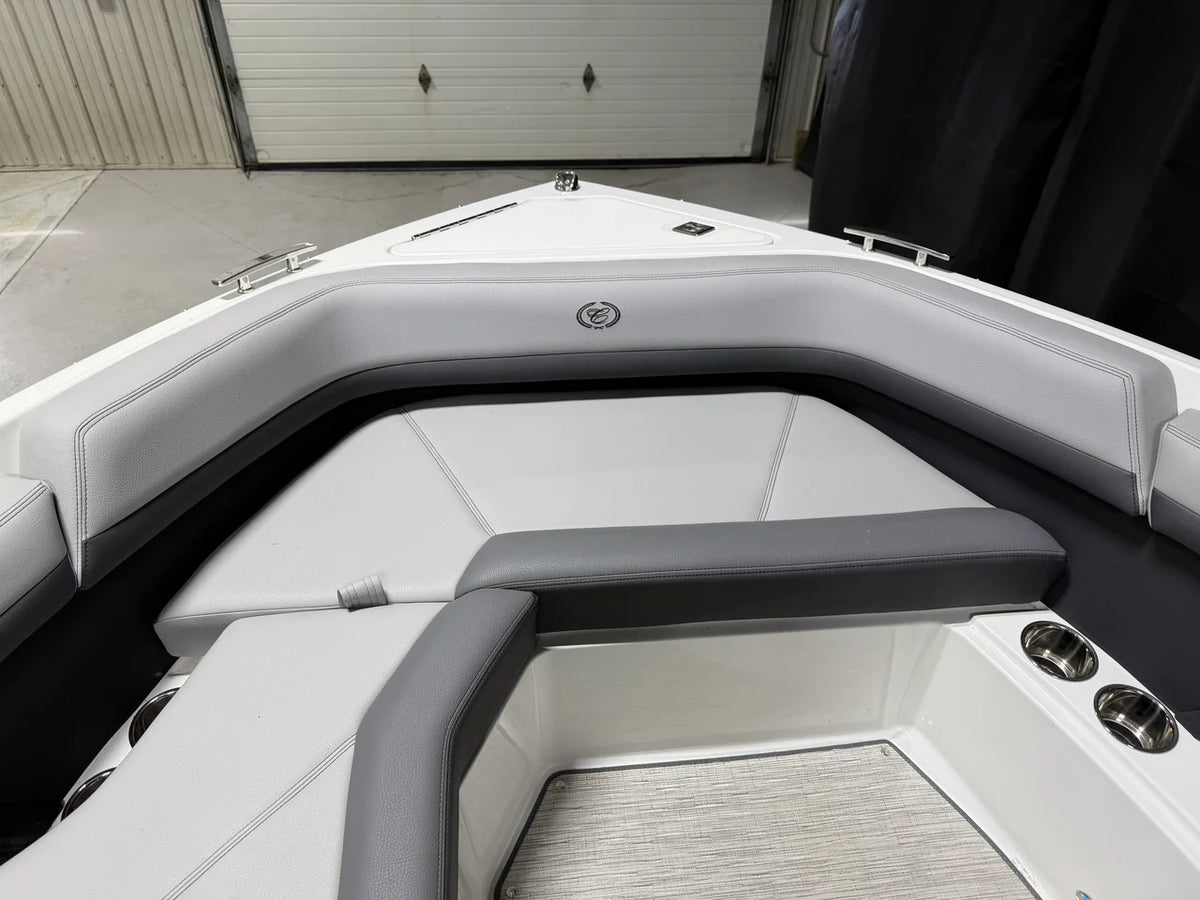 2024 Cobalt R8 OB 28.0 feet, Crosslake, Minnesota #92
