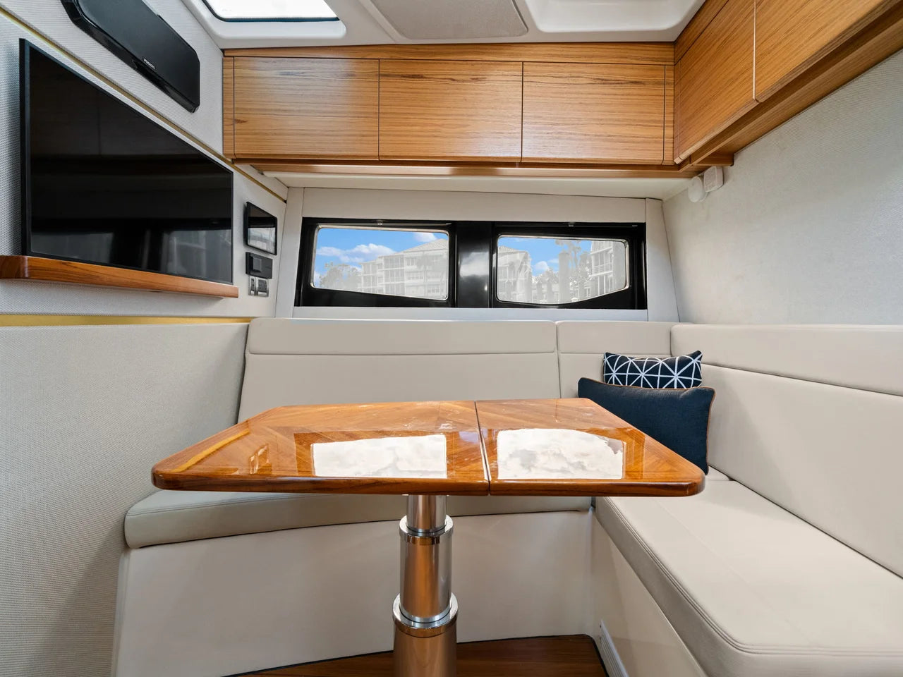 2022 Boston Whaler 405 40.0 feet, Naples, Florida #67