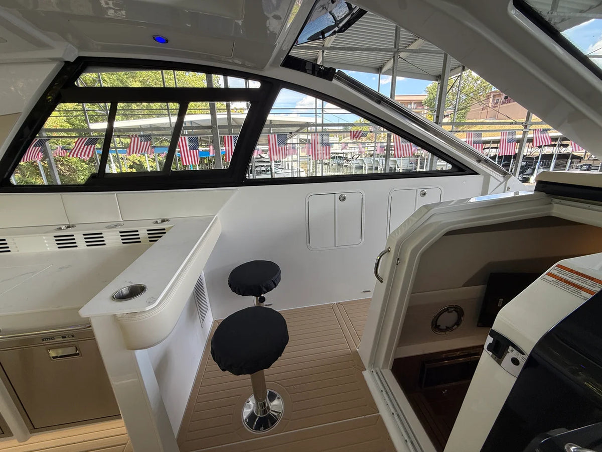 2027 Cruisers Yachts 42 GLS 42.0 feet, Lake Ozark, MO #36