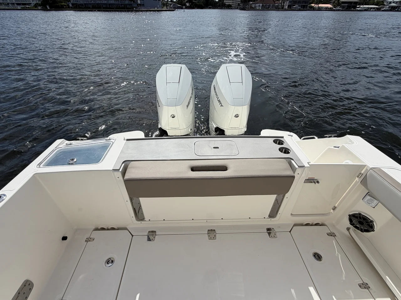 2027 Boston Whaler 330 Vantage 33.0 feet, Pompano Beach, Florida #30