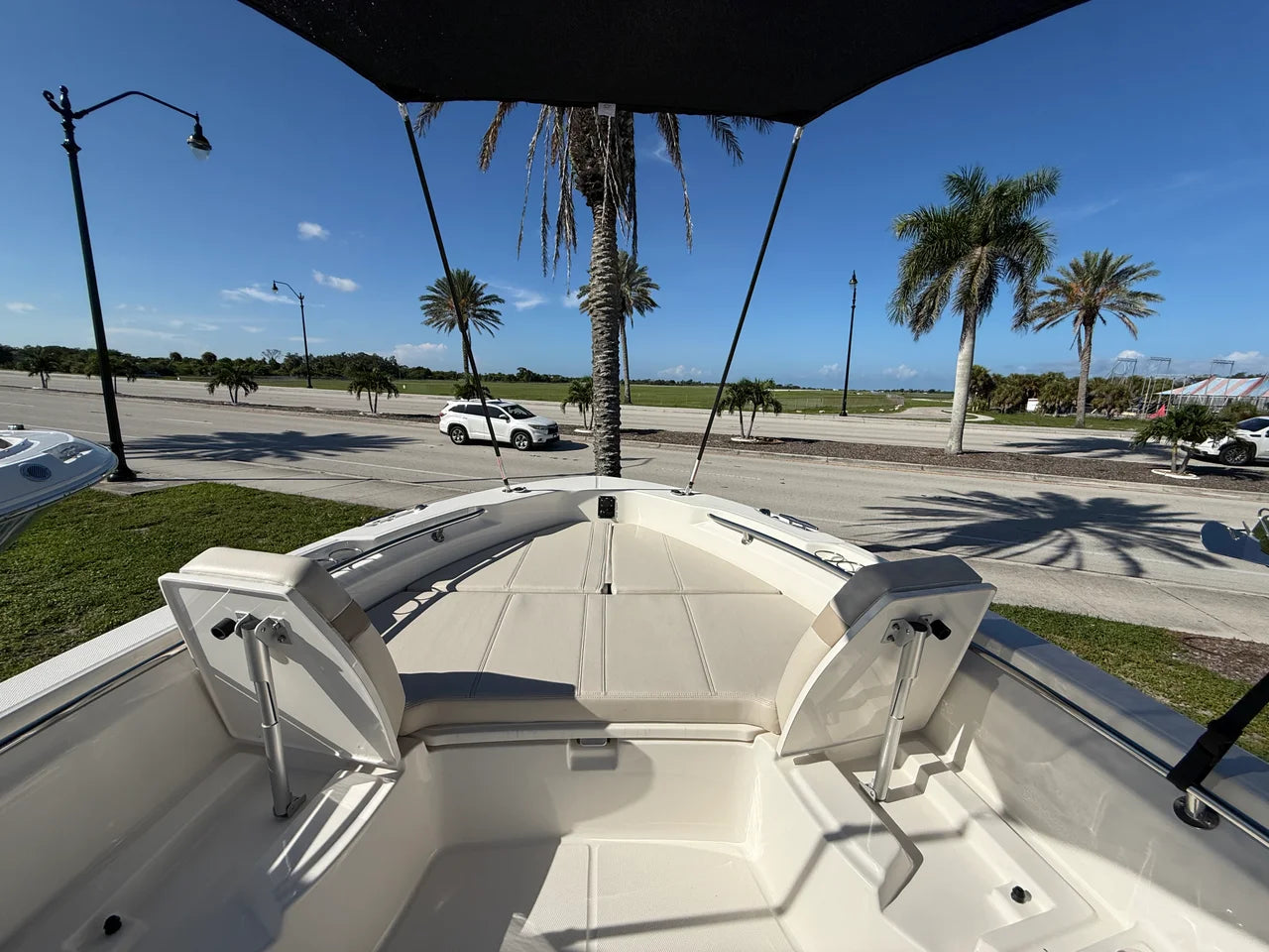 2027 Boston Whaler 250 Dauntless 25.0 feet, Venice, Florida #3