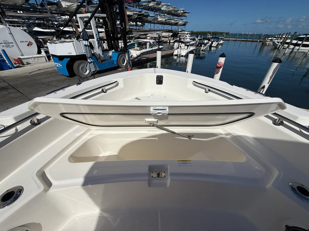 2027 Boston Whaler 220 Dauntless 22.0 feet, Sarasota, FL #12