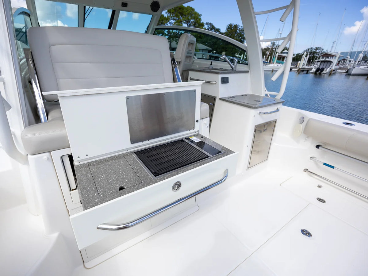 2017 Boston Whaler 345 CONQUEST 33.0 feet, Seabrook, TX #21