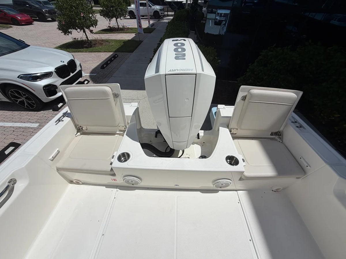 2027 Boston Whaler 210 Montauk 21.0 feet, Stuart, Florida #10