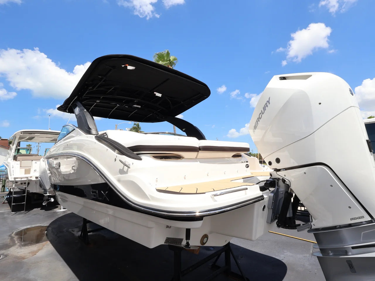 2027 Sea Ray SLX 260 Outboard 26.0 feet, Naples, Florida #6
