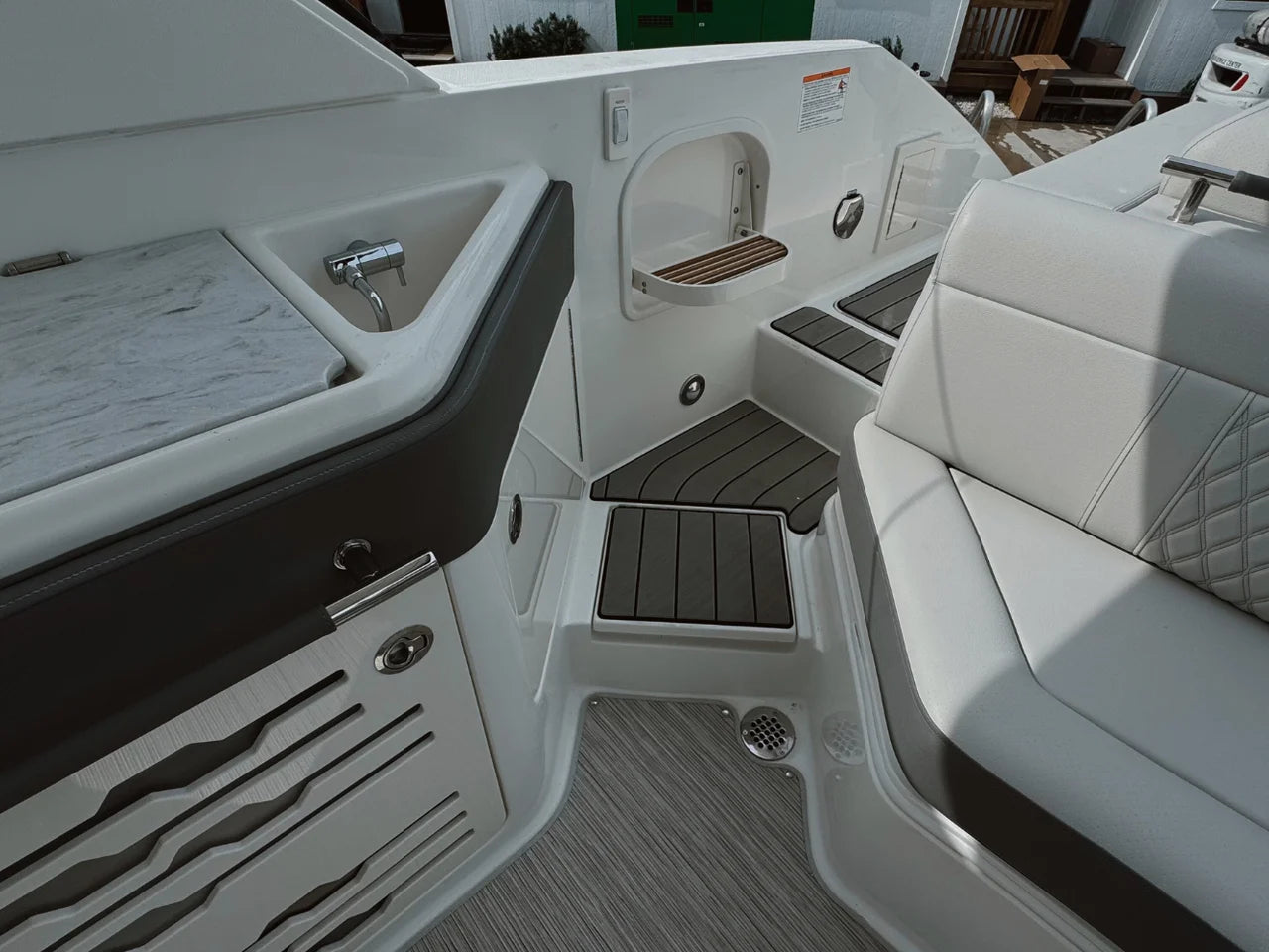 2026 Sea Ray SLX 310 Outboard 31.0 feet, Jupiter, Florida #5