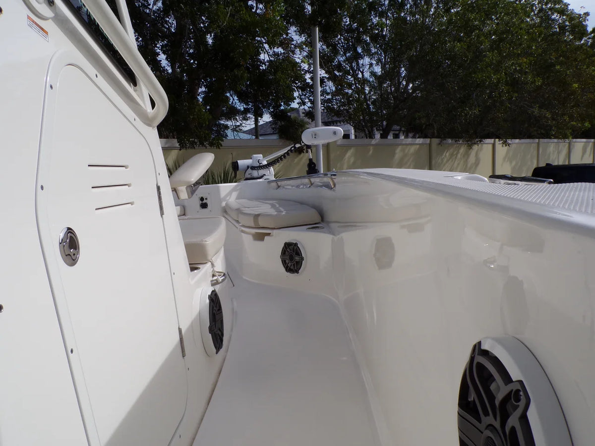 2024 Boston Whaler 280 DAUNTLESS 28.0 feet, Naples, FL #56
