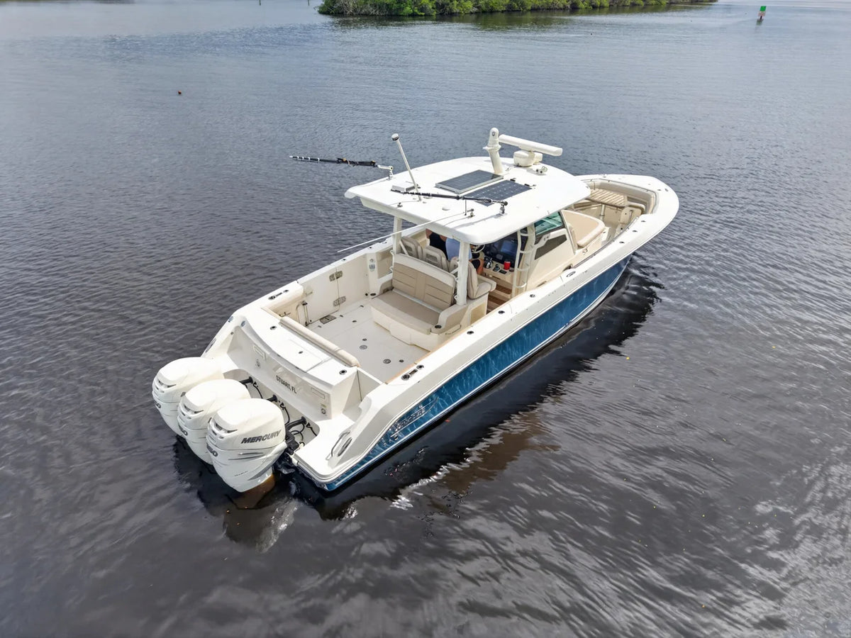 2018 Boston Whaler 380 OUTRAGE 38.0 feet, Stuart, Florida #6
