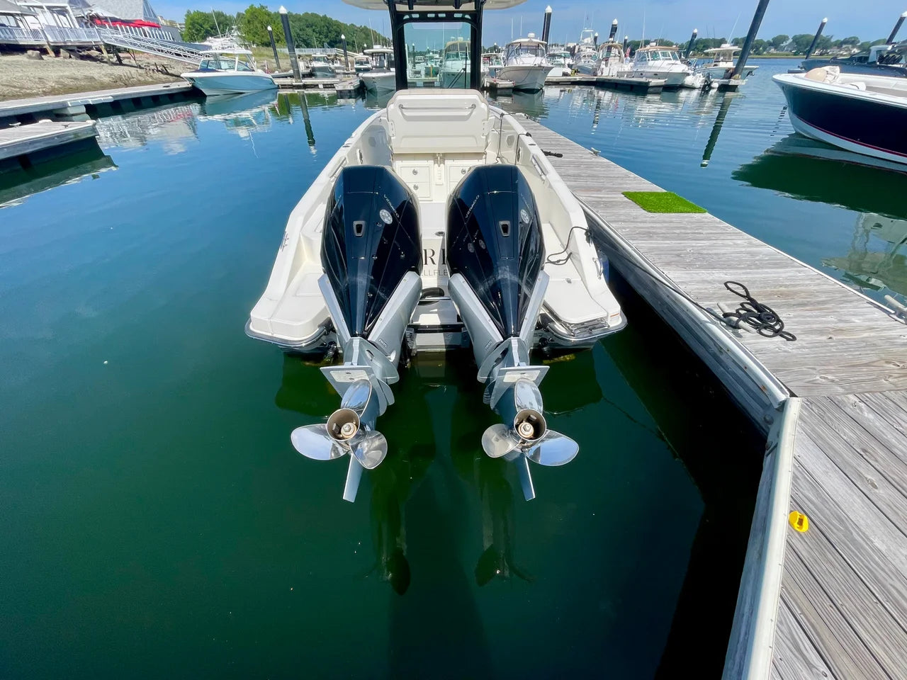 2023 Boston Whaler 280 DAUNTLESS 28.0 feet, Quincy, MA #3