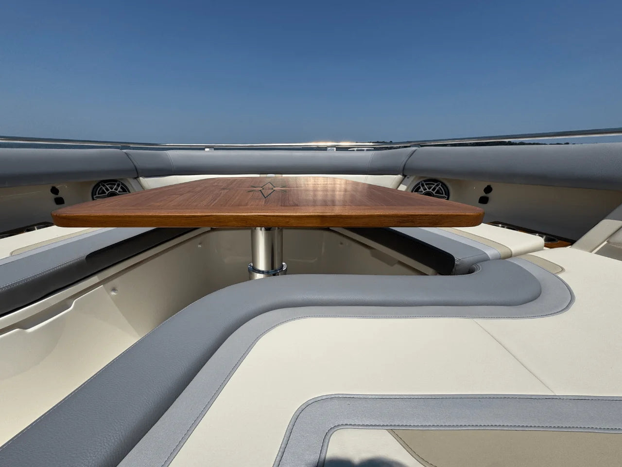 2025 Boston Whaler 380 Realm 38.0 feet, Huntington, NY #78
