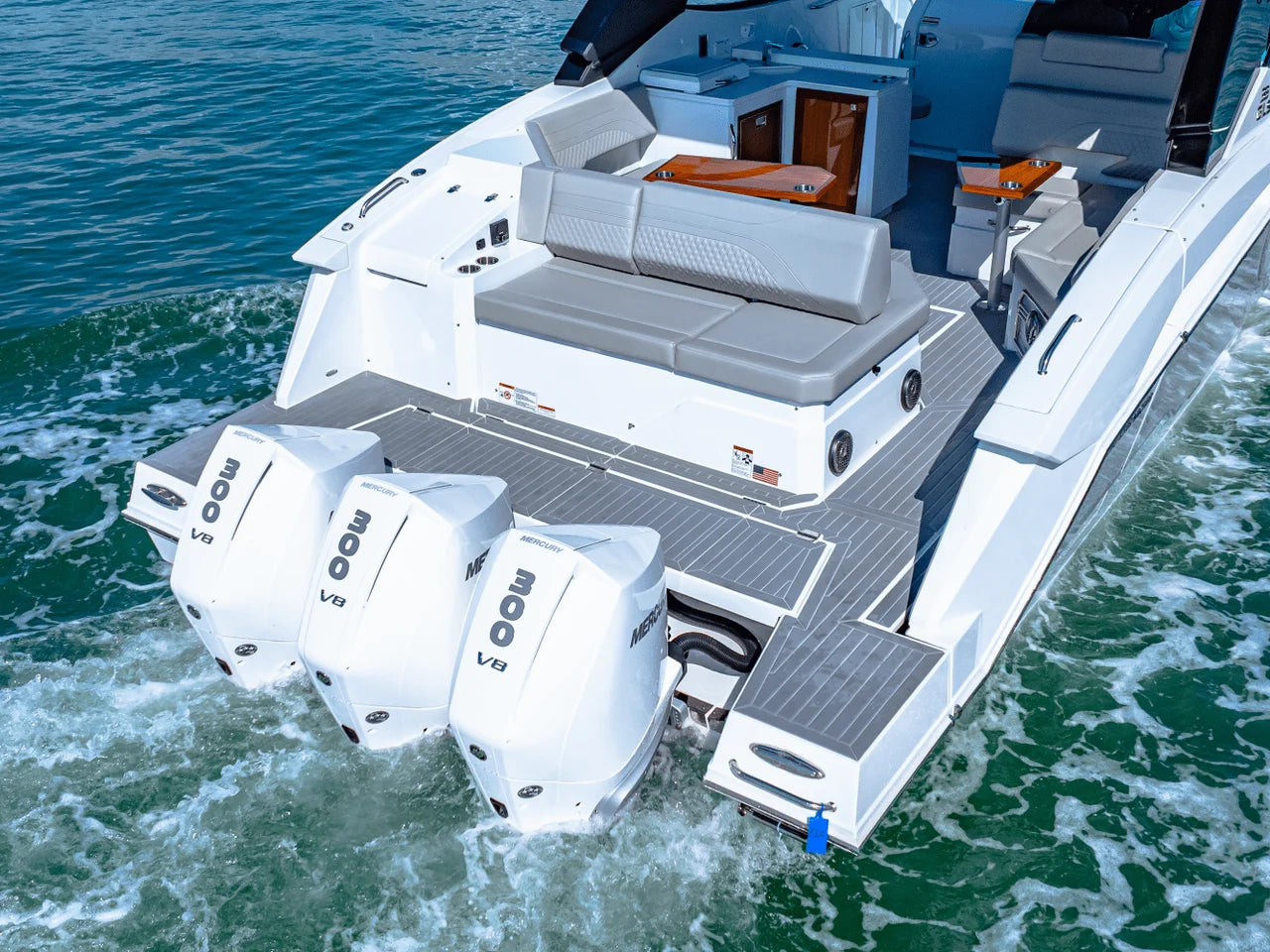 2025 Cruisers Yachts 38 GLS Outboard 38.0 feet, Venice, Florida #4
