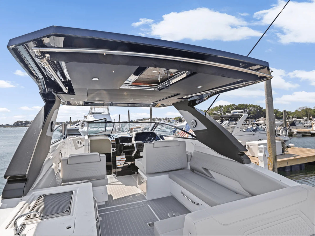 2026 Cruisers Yachts 34 GLS Outboard 34.0 feet, Danvers, Massachusetts #13