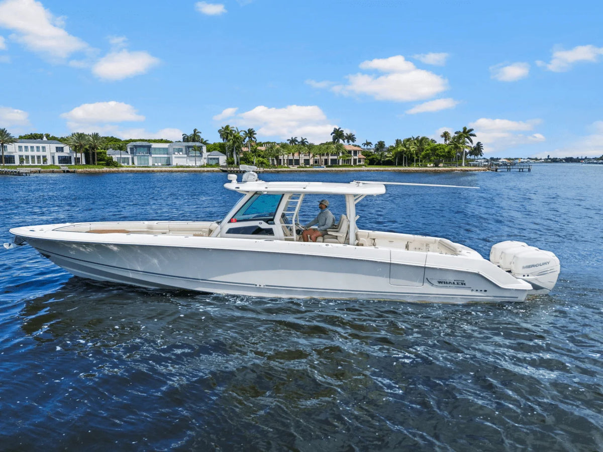 2018 Boston Whaler 380 OUTRAGE 38.0 feet, Naples, Florida #3
