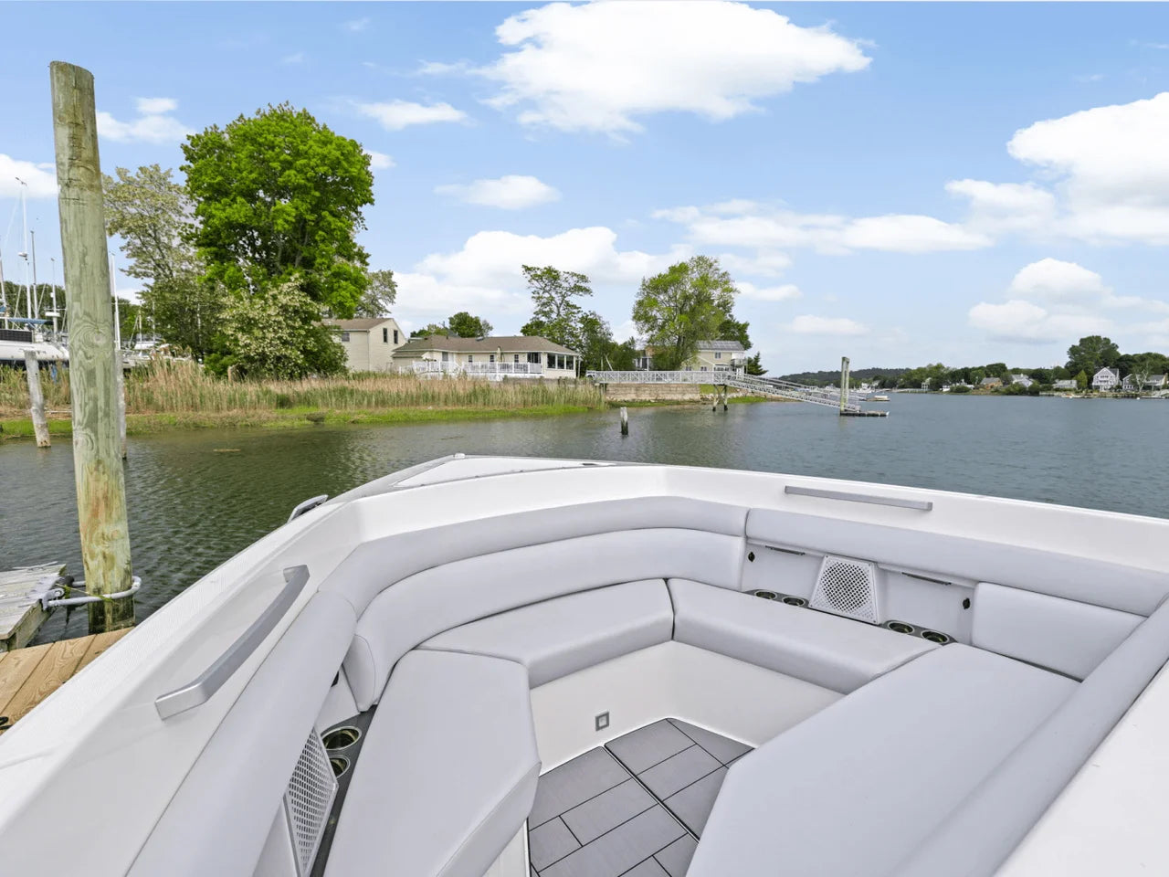 2023 Aviara AV40 Outboard 40.0 feet, Stuart, Florida #40