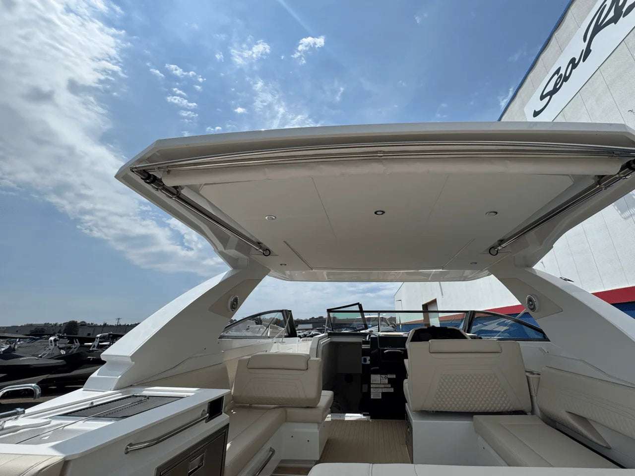 2026 Cruisers Yachts 34 GLS 34.0 feet, Excelsior, Minnesota #12