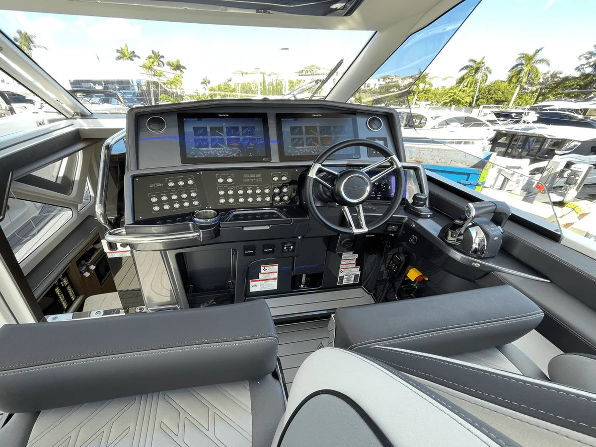 2023 Galeon 325 GTO 32.0 feet, Stuart, FL #16