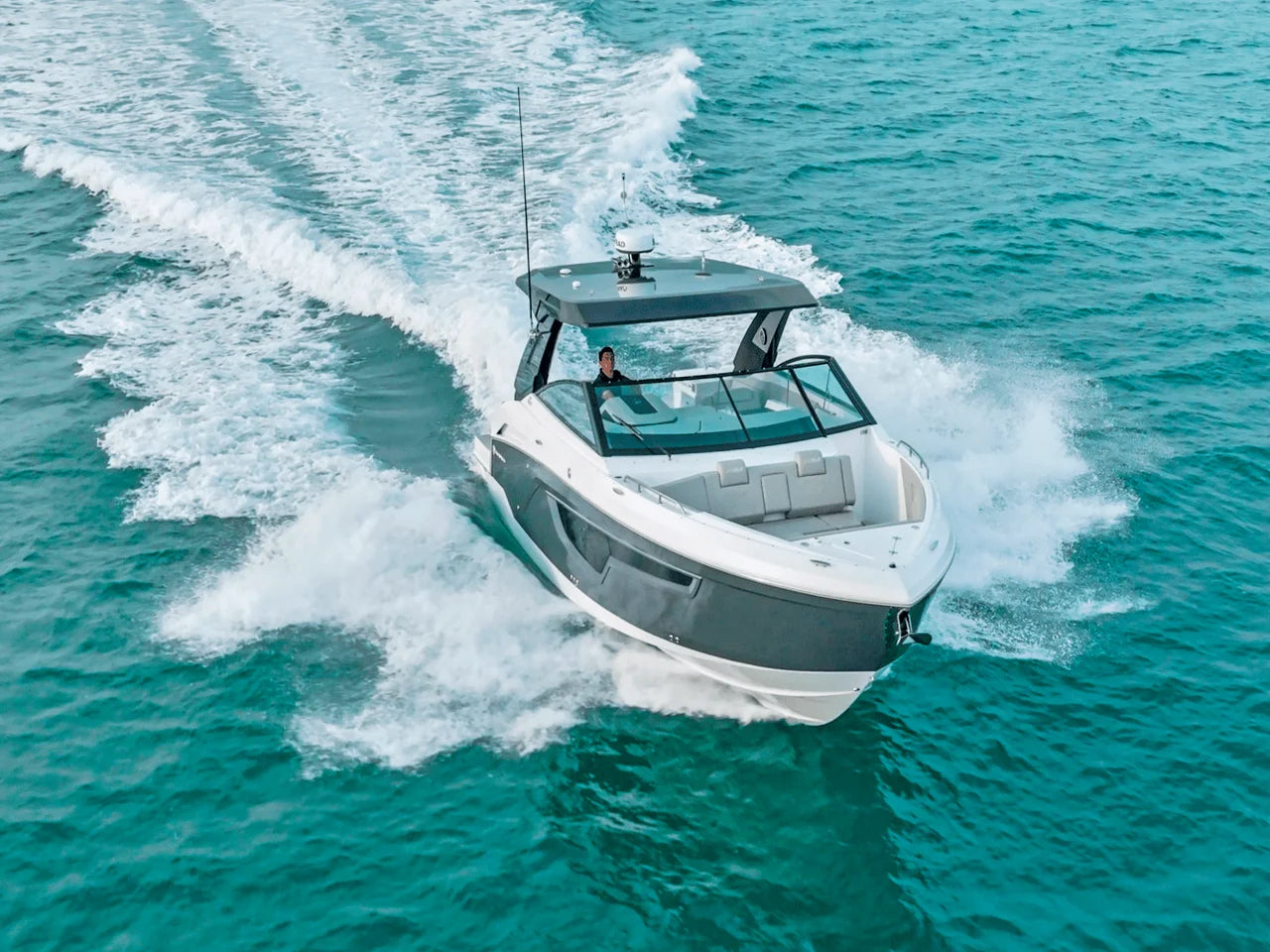 2027 Cruisers Yachts 34 GLS Outboard 34.0 feet, Sarasota, FL #53