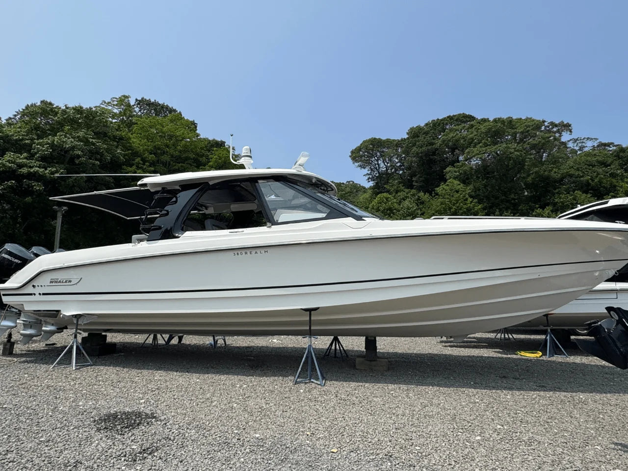 2025 Boston Whaler 380 Realm 38.0 feet, Huntington, NY #3