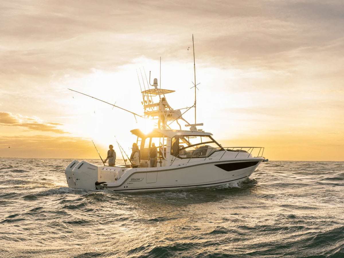 2027 Boston Whaler 365 Conquest 36.0 feet, Inuvik, Northwest Territories #8