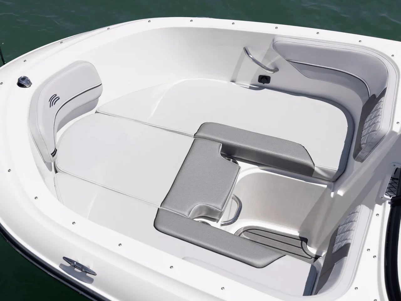 2025 Bayliner VR4 Outboard 19.0 feet, Inuvik, Northwest Territories #9