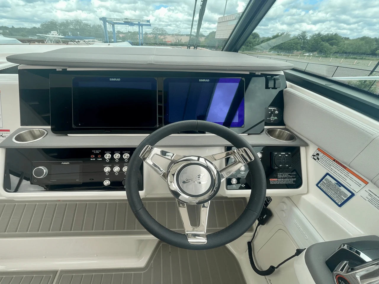 2026 Sea Ray Sundancer 320 Outboard 32.0 feet, Danvers, Massachusetts #17