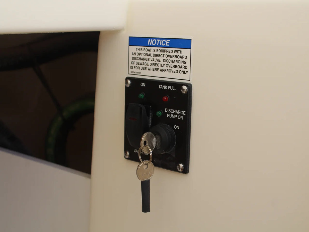 2026 Boston Whaler 330 Outrage 33.0 feet, Wrightsville Beach, North Carolina #27