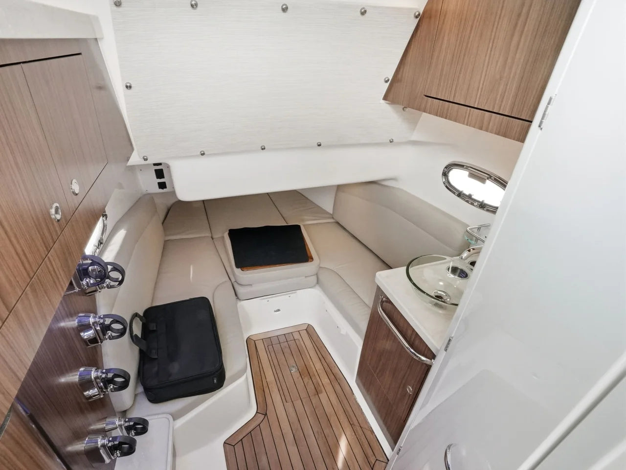 2026 Boston Whaler 380 Outrage 38.0 feet, Quincy, MA #20