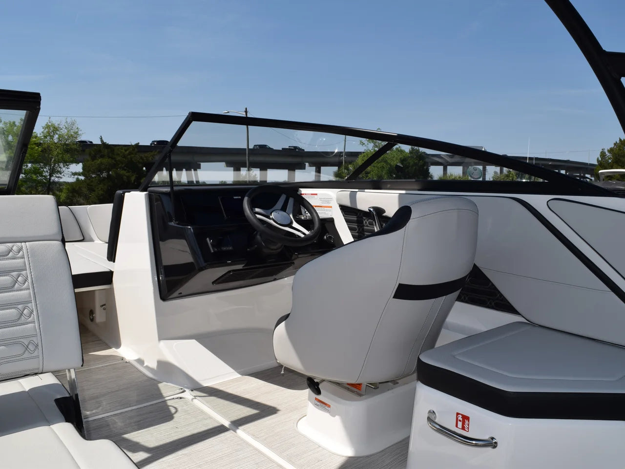 2026 Sea Ray SPX 210 Outboard 21.0 feet, Thunderbolt, GA #15