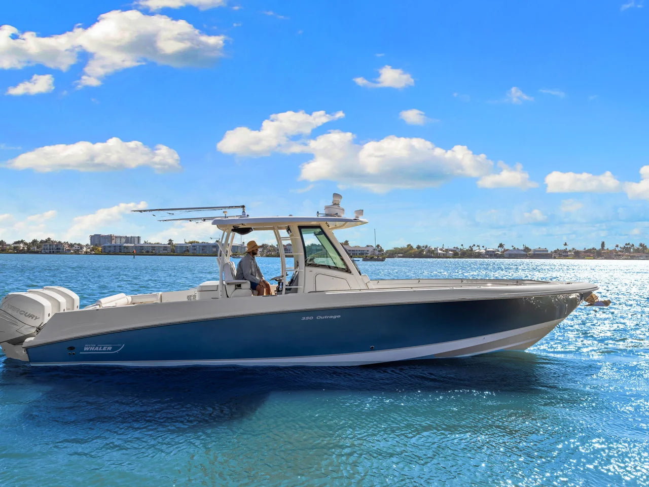 2014 Boston Whaler 350 OUTRAGE 35.0 feet, Naples, Florida #2