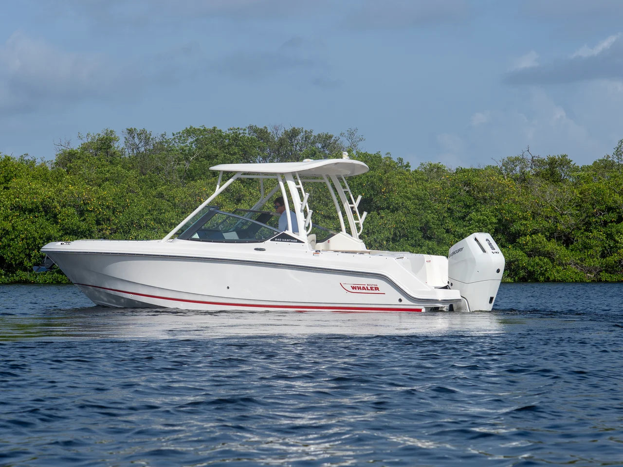 2026 Boston Whaler 240 Vantage 24.0 feet, Fort Myers, FL #2