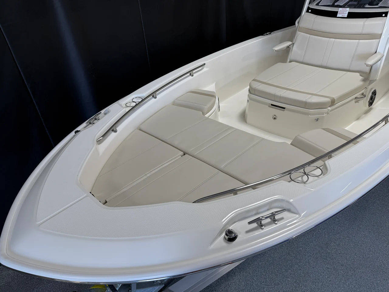 2026 Boston Whaler 250 Dauntless 25.0 feet, Crosslake, Minnesota #7