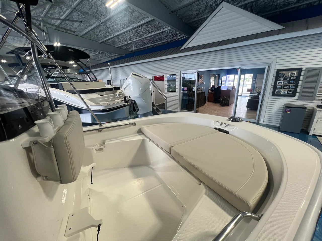 2026 Boston Whaler 150 Montauk 15.0 feet, Venice, Florida #7