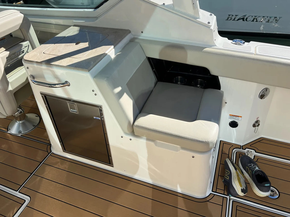 2021 Boston Whaler 280 VANTAGE 28.0 feet, Quincy, MA #19