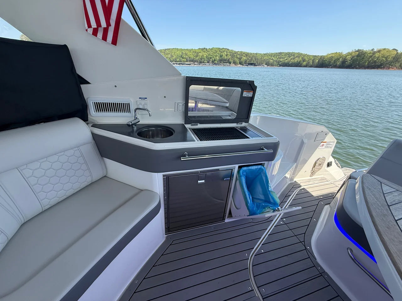 2021 Sea Ray 320 SUNDANCER 32.0 feet, Cumming, GA #40