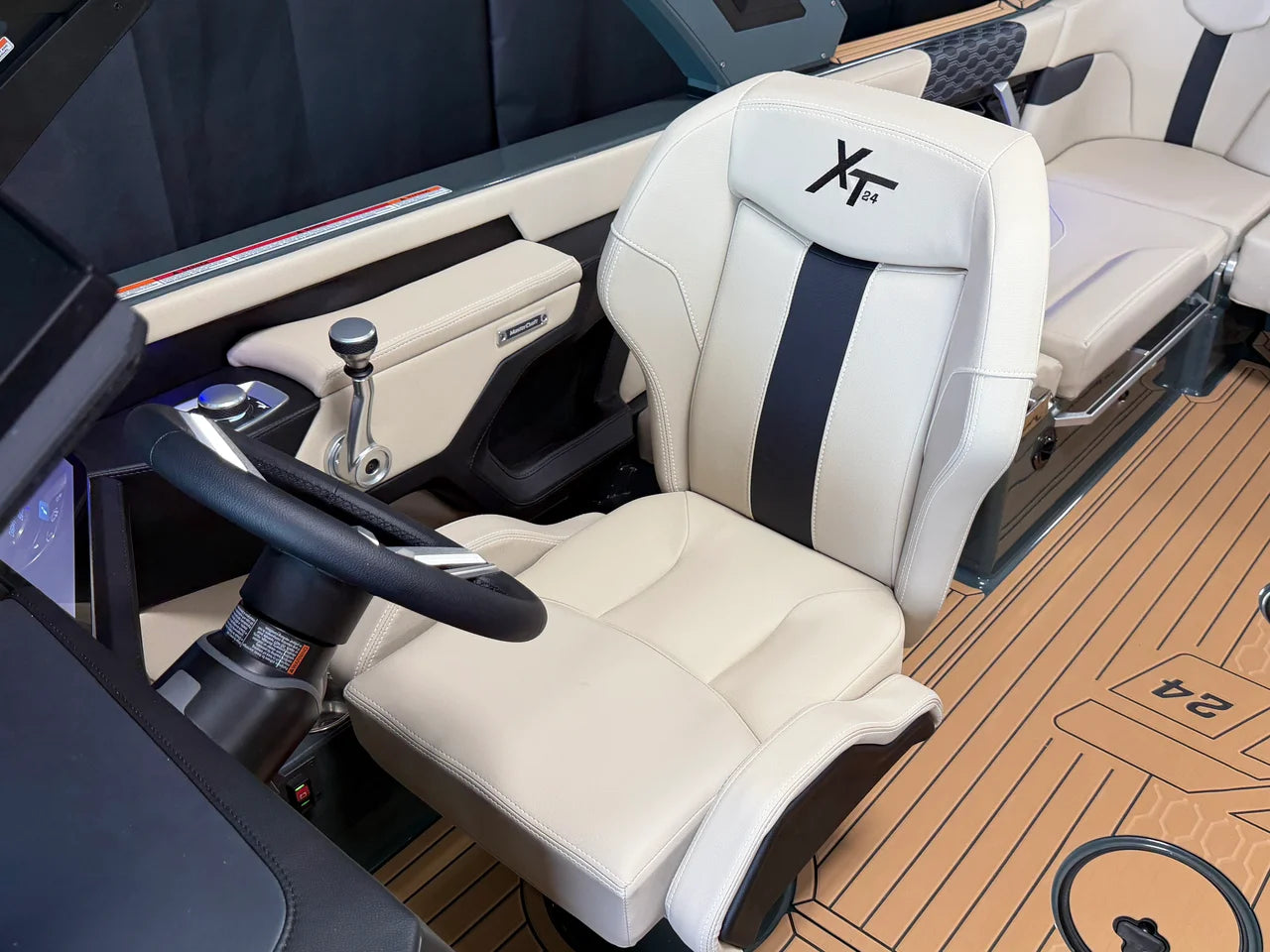 2027 Mastercraft XT24 24.0 feet, Nisswa, Minnesota #69