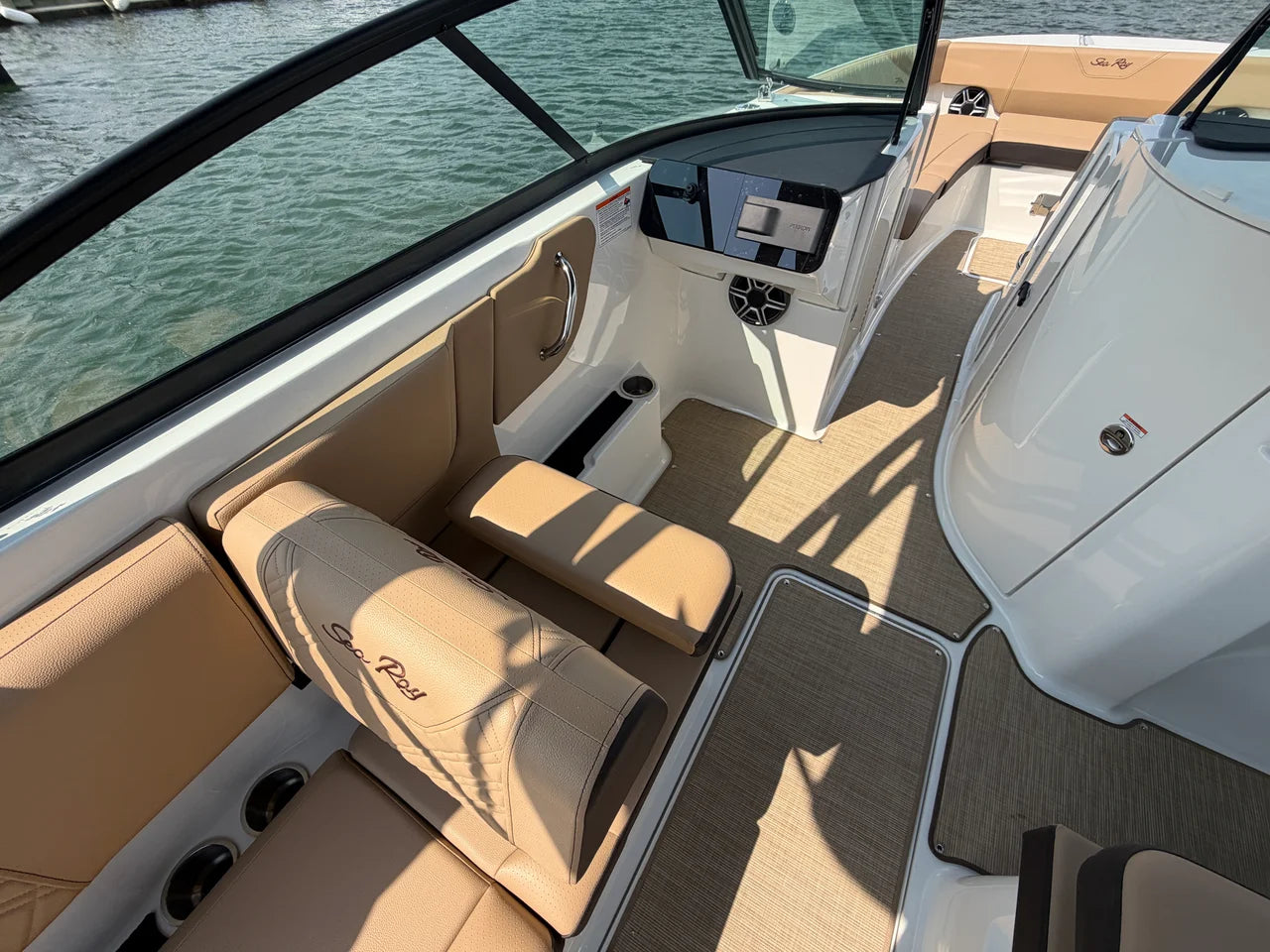 2026 Sea Ray SDX 270 Outboard 27.0 feet, Grasonville, MD #19