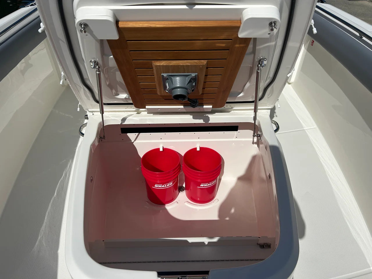 2026 Boston Whaler 330 Outrage 33.0 feet, Pensacola, Florida #37