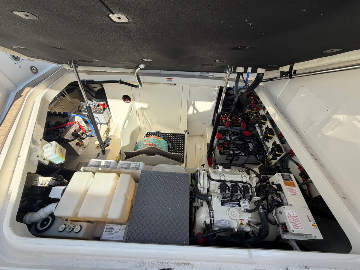 2021 Sea Ray SUNDANCER 320 OUTBOARD 32.0 feet, St. Petersburg, FL #52