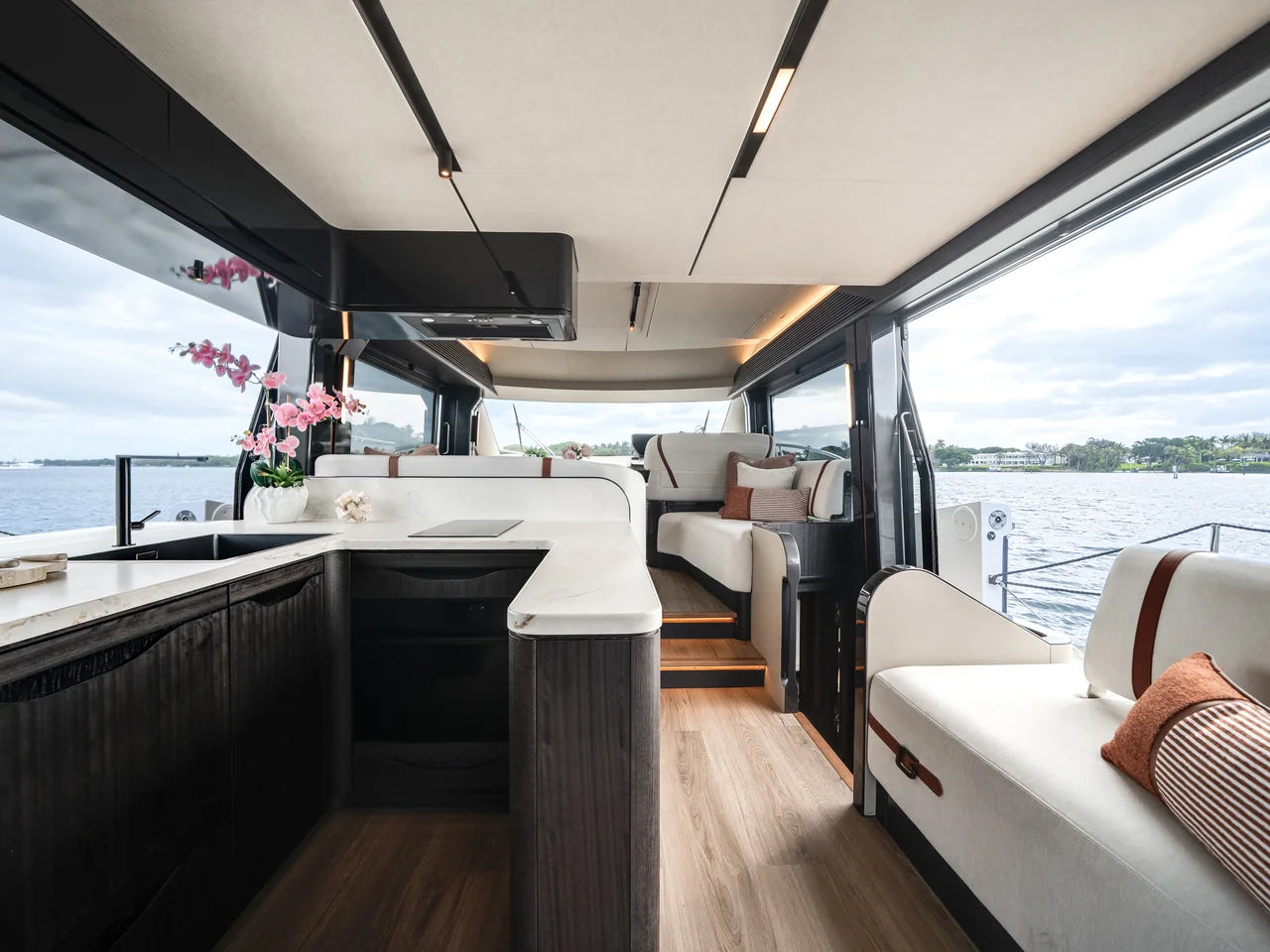 2026 Galeon 520 FLY 52.0 feet, Inuvik, Northwest Territories #122
