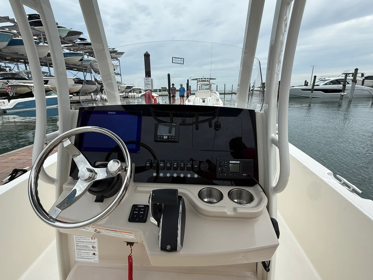 2026 Boston Whaler 250 Dauntless 25.0 feet, Sarasota, FL #14